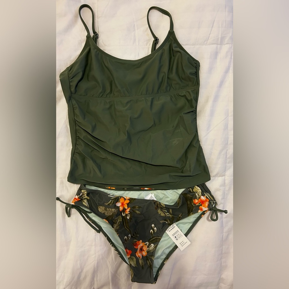 Cupshe Dark Green Floral Tankini Set